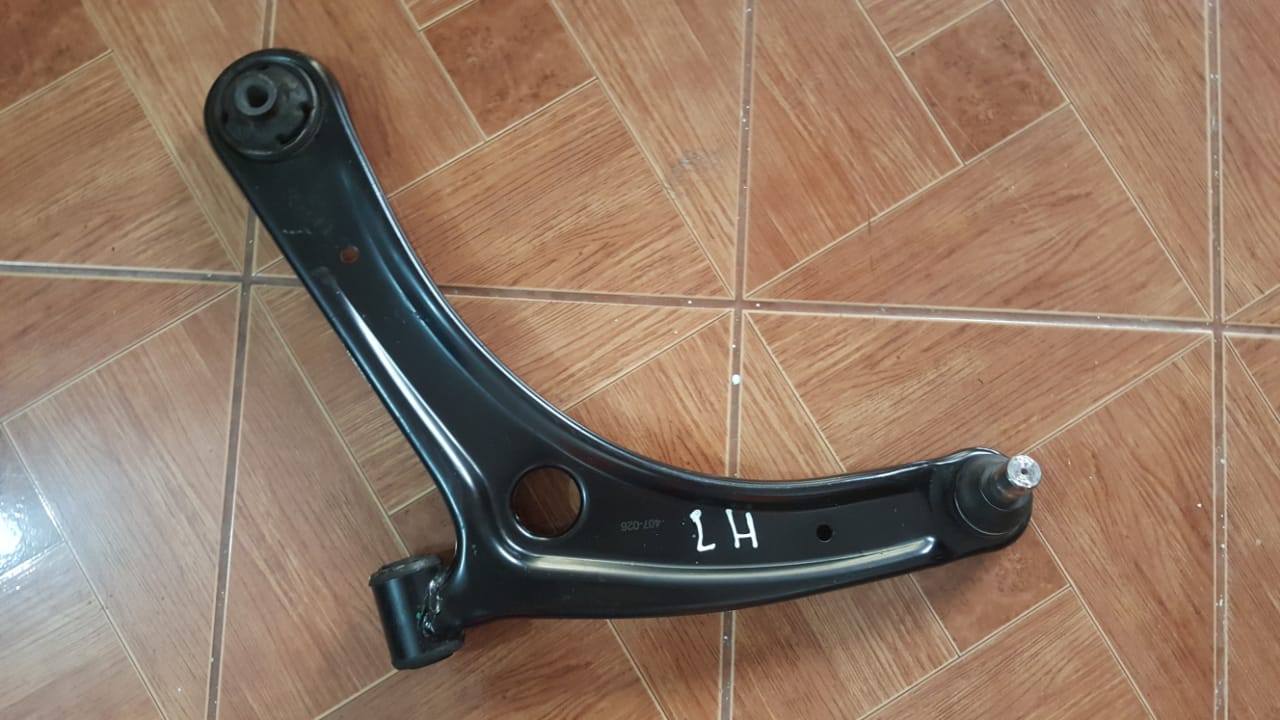 BANDEJAS DELANTERAS MITSUBISHI  LANCER  2008 AL 2017